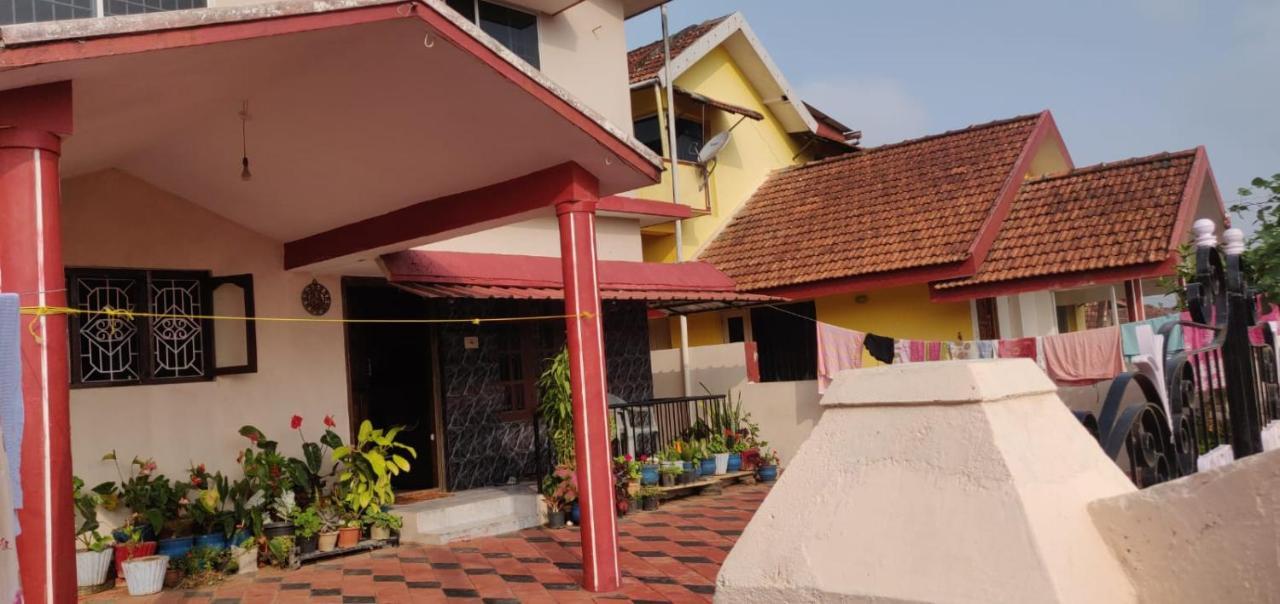 Giri'S Homestay מדיקרי מראה חיצוני תמונה