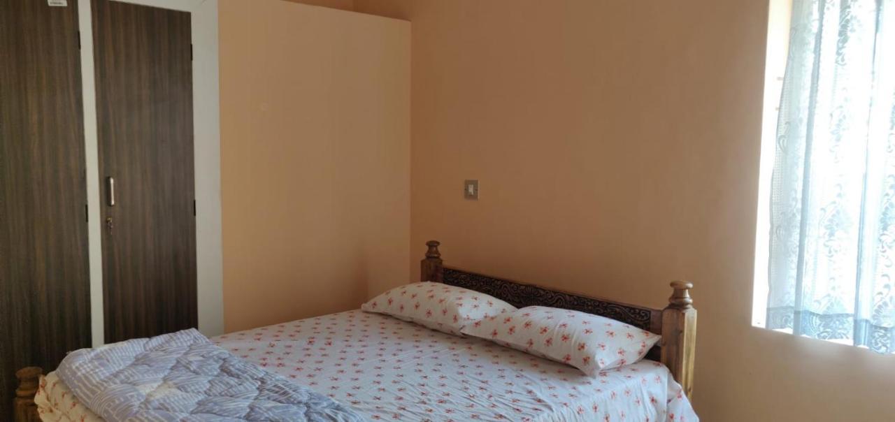 Giri'S Homestay מדיקרי מראה חיצוני תמונה