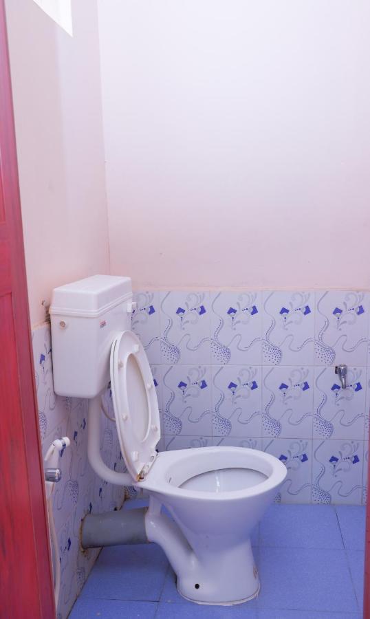 Giri'S Homestay מדיקרי מראה חיצוני תמונה